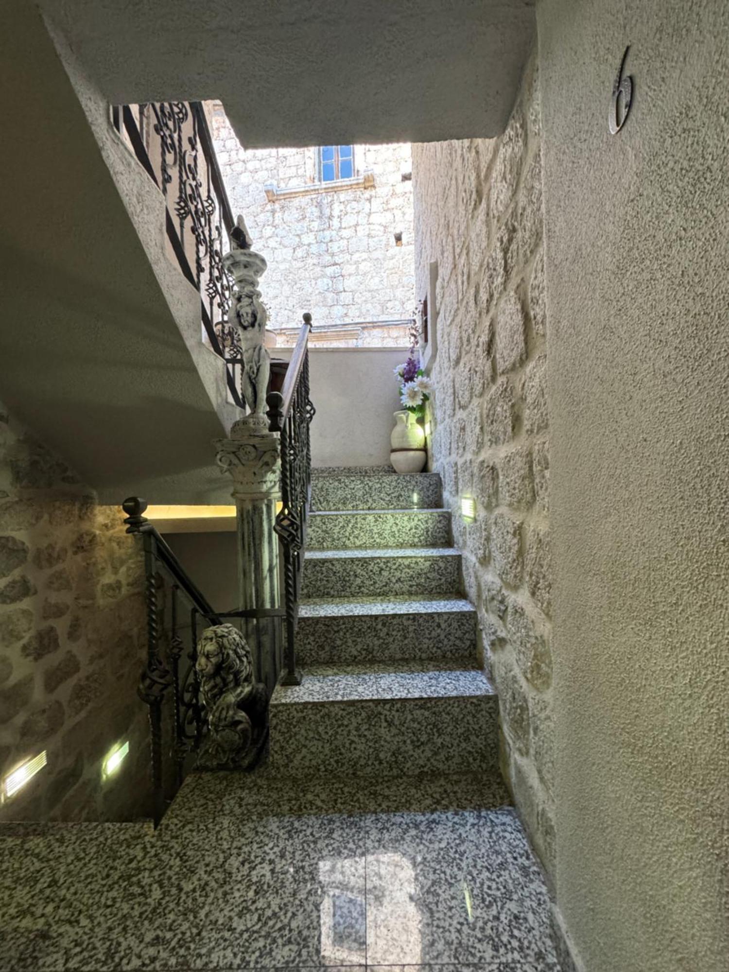 Vita Mundo Hotel Kotor Exterior foto