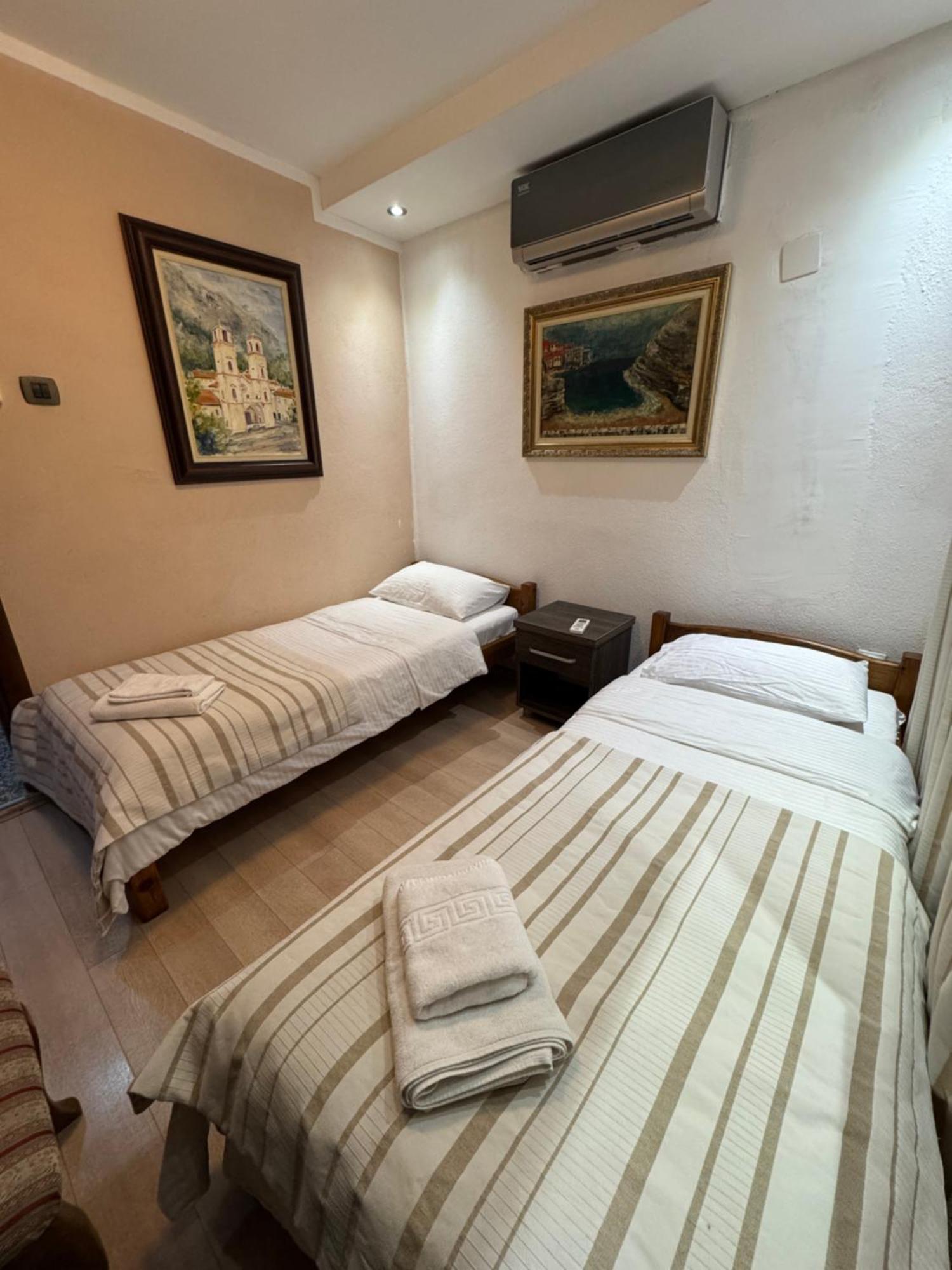 Vita Mundo Hotel Kotor Exterior foto